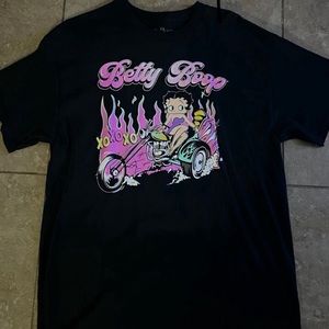 betty boop graphic tee
